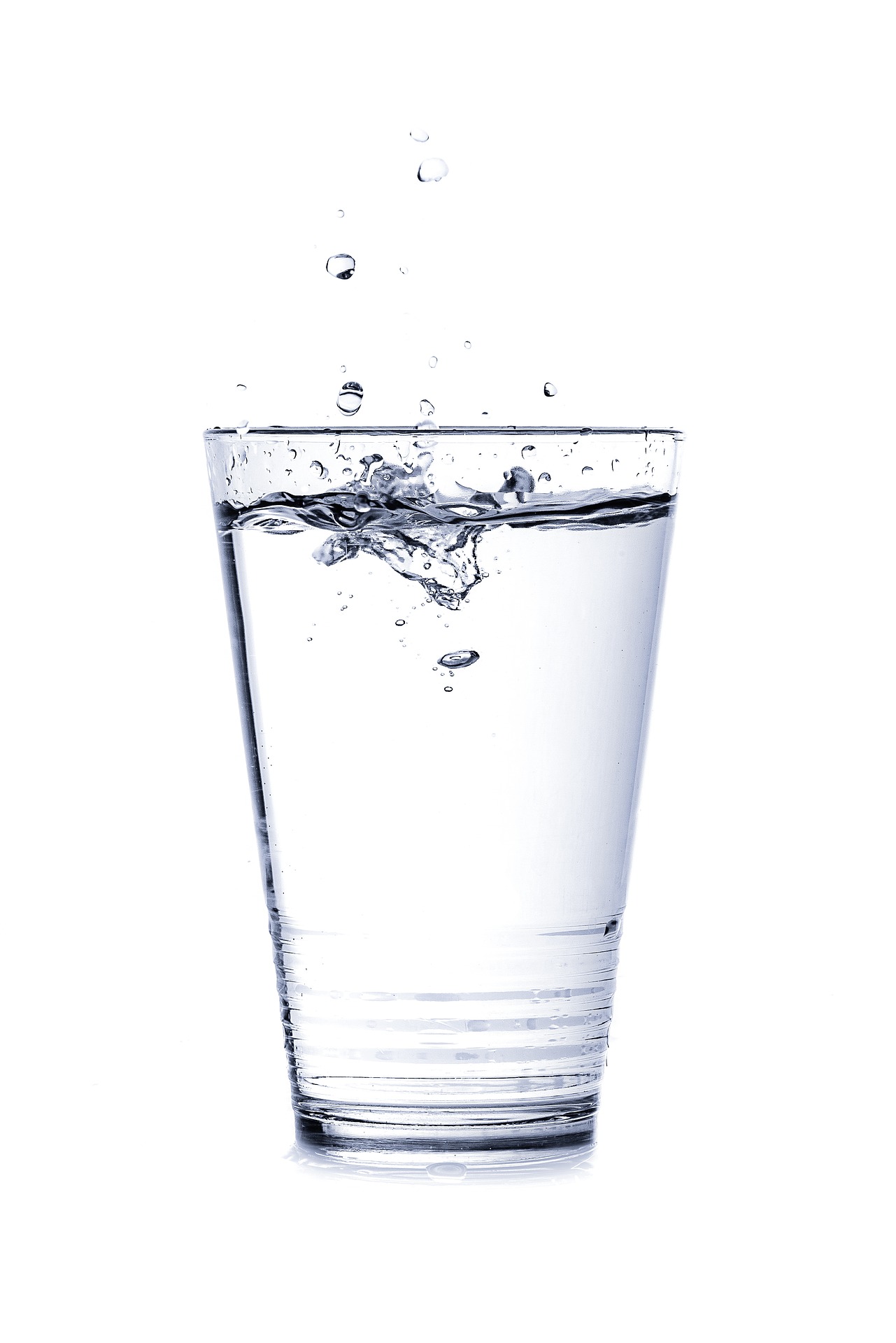 Read more about the article How Much Water Should I Drink?